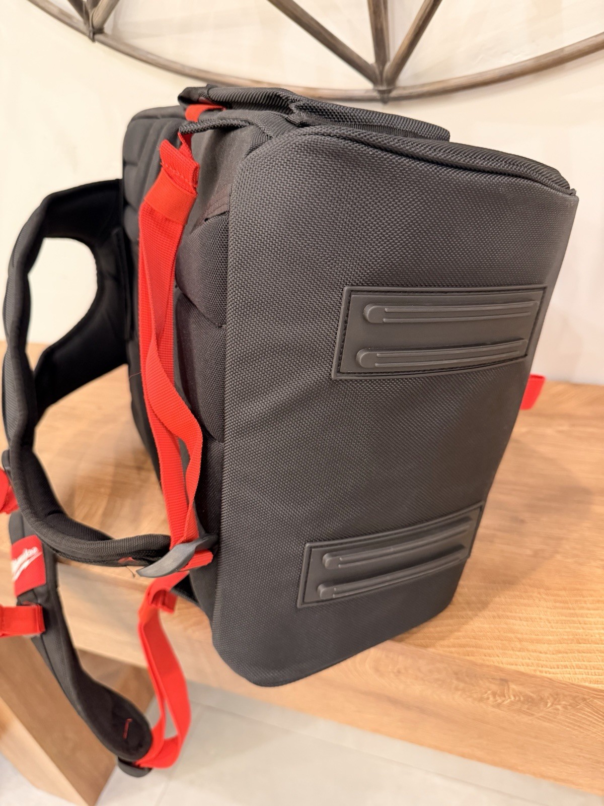 Milwaukee 14” Low-Profile Reinforced Impact Resistant Backpack 48-22-8202