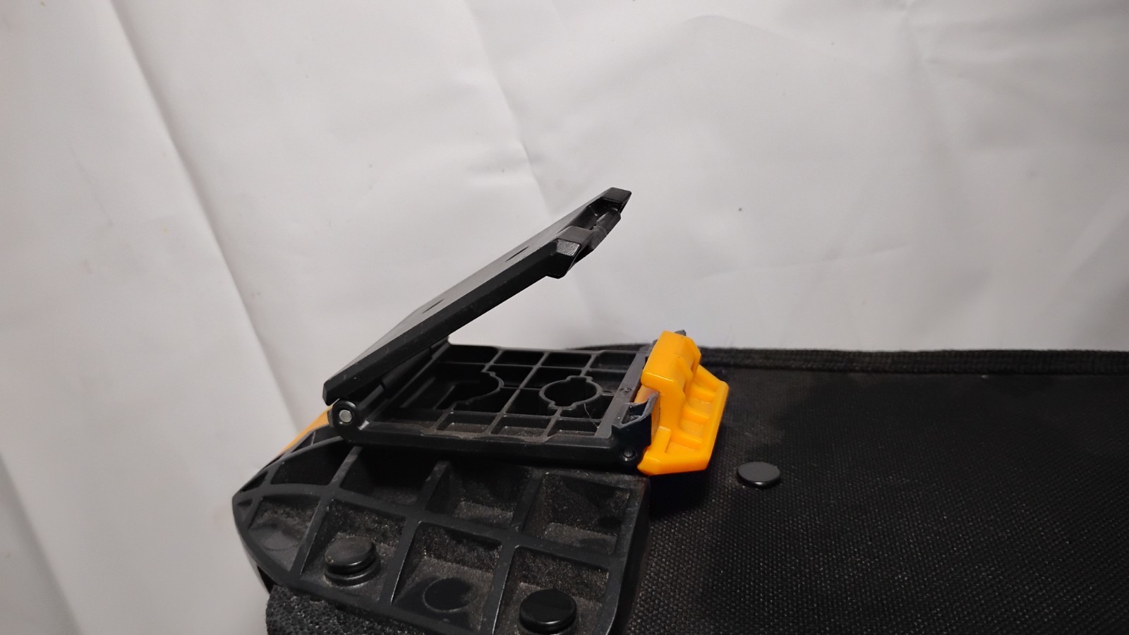 Toughbuilt Cliptech Technician / Construction Tool Belt Holster Pouch 7 Pocket