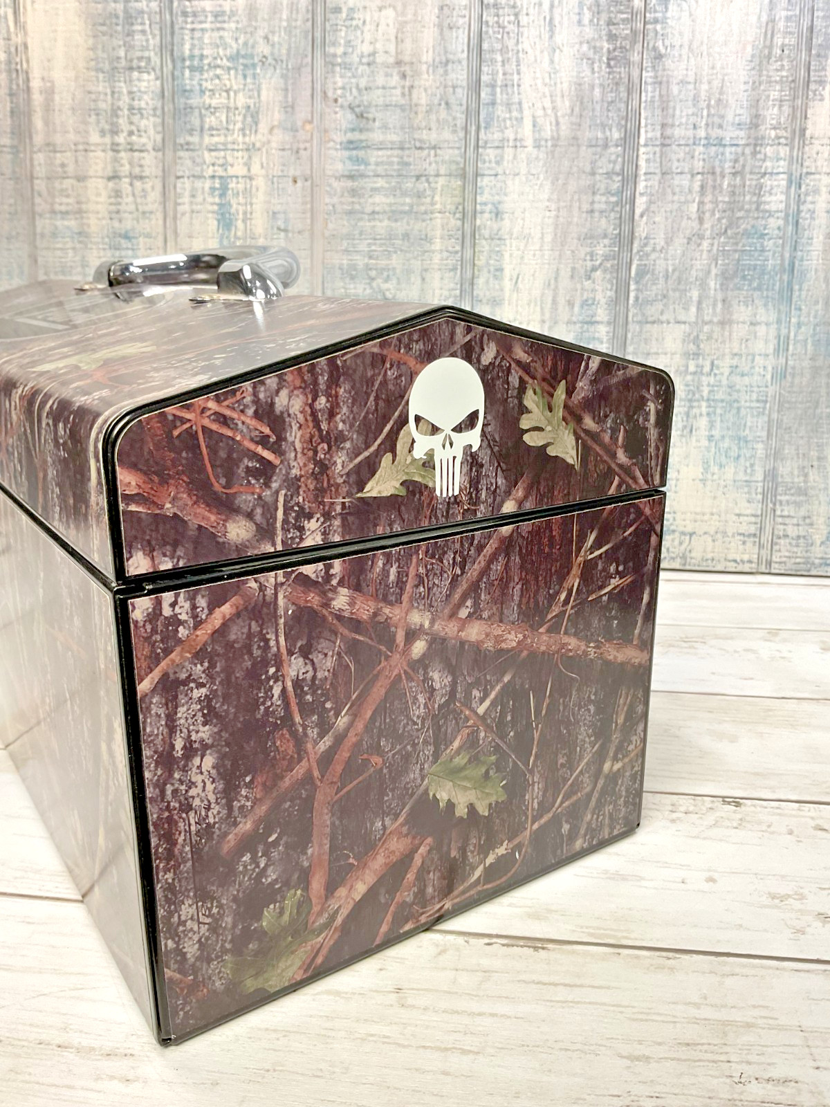 SAW Sainty Art Works TrueTimber Camo Metal Toolbox w/ Tray Lockable