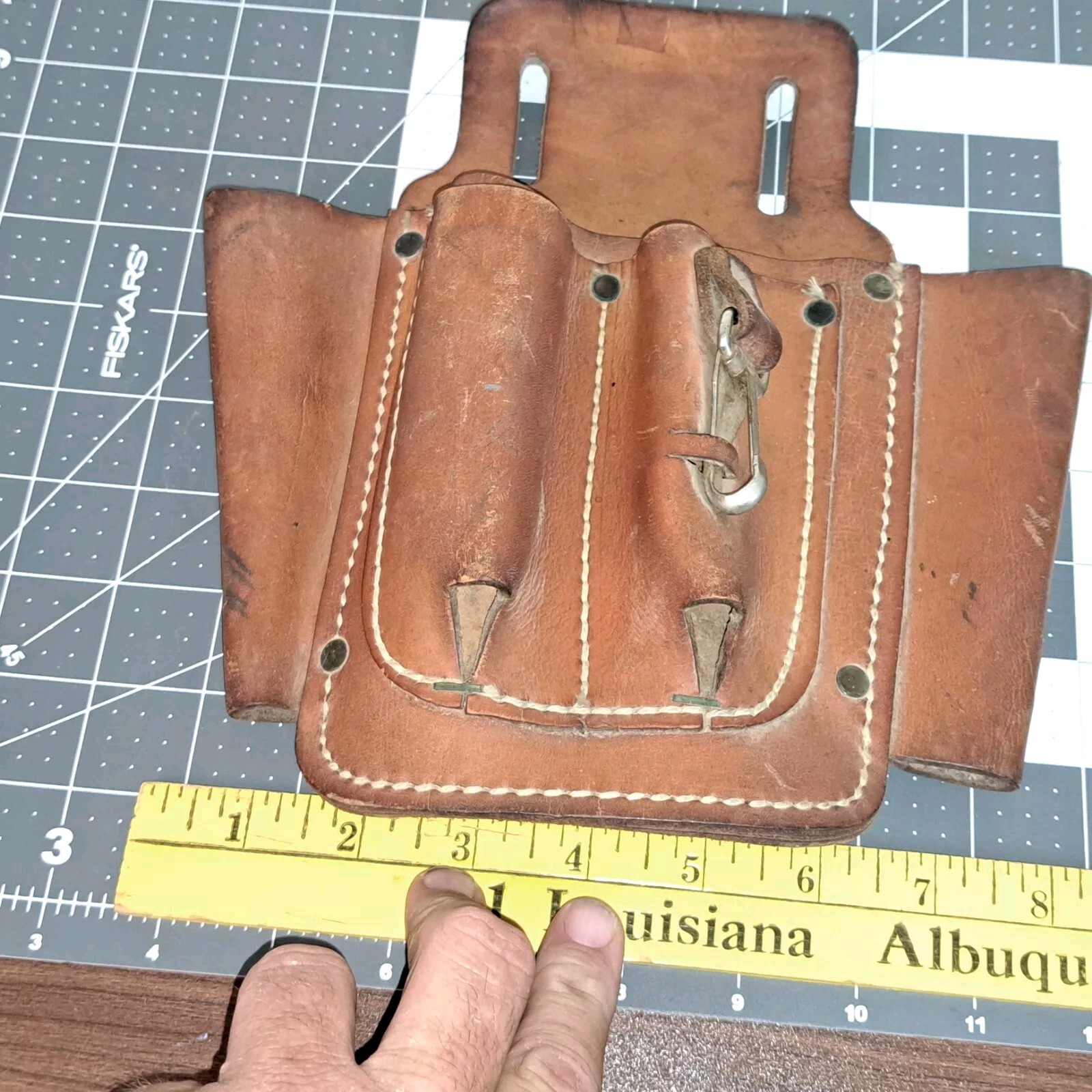 Bolen leather tool carrier pouch