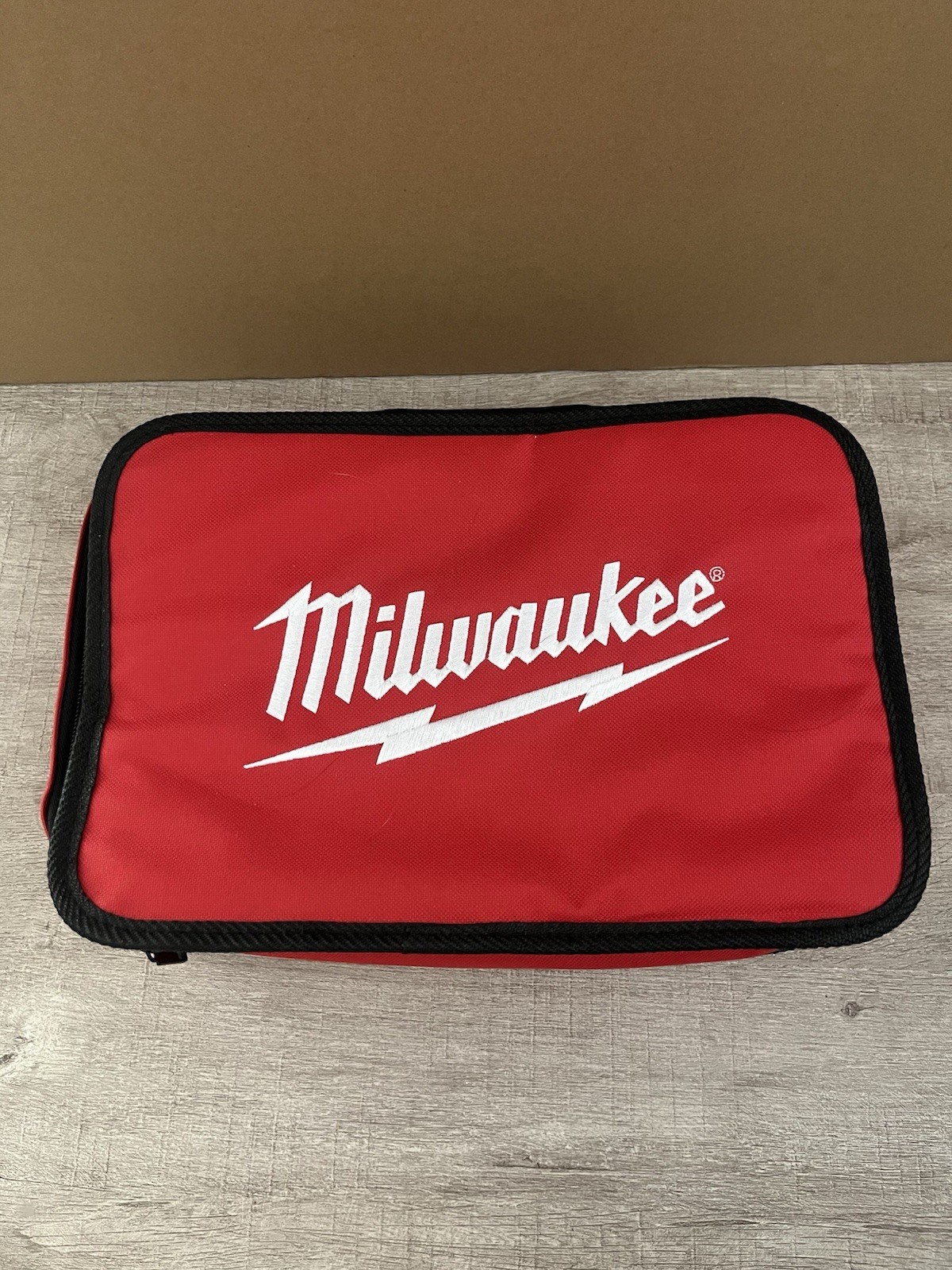 New Milwaukee M12 12″ x 7″ x 4″ Heavy Duty Contractors Tool Bag
