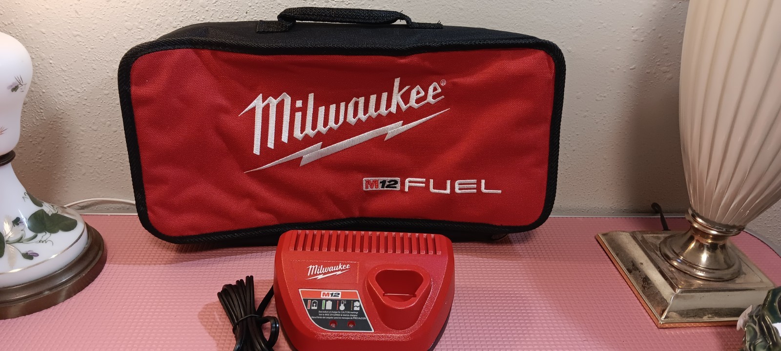 Milwaukee M12 Zip Storage Bag With 12v Battery Charger NWOT.