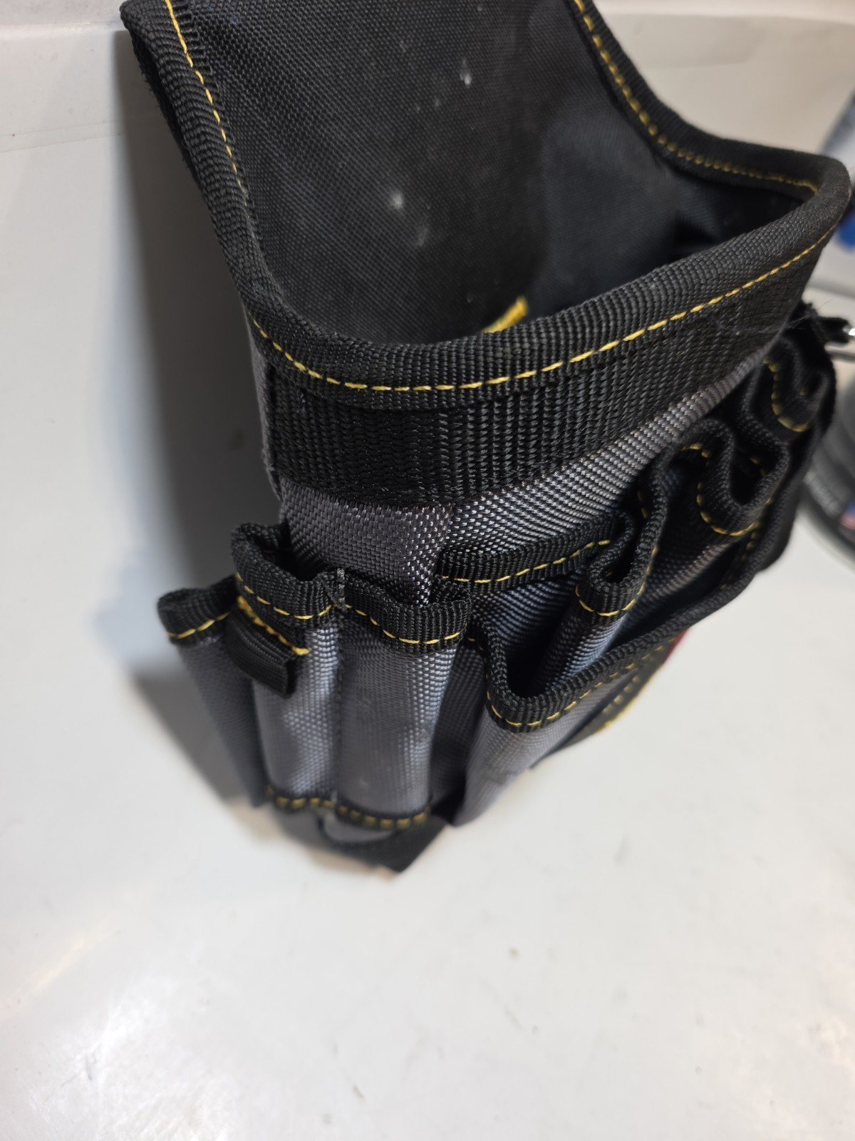 MagnoGrip 10-Pocket Platinum Magnetic Tool Pouch Electrician 002-474 Belt Clip