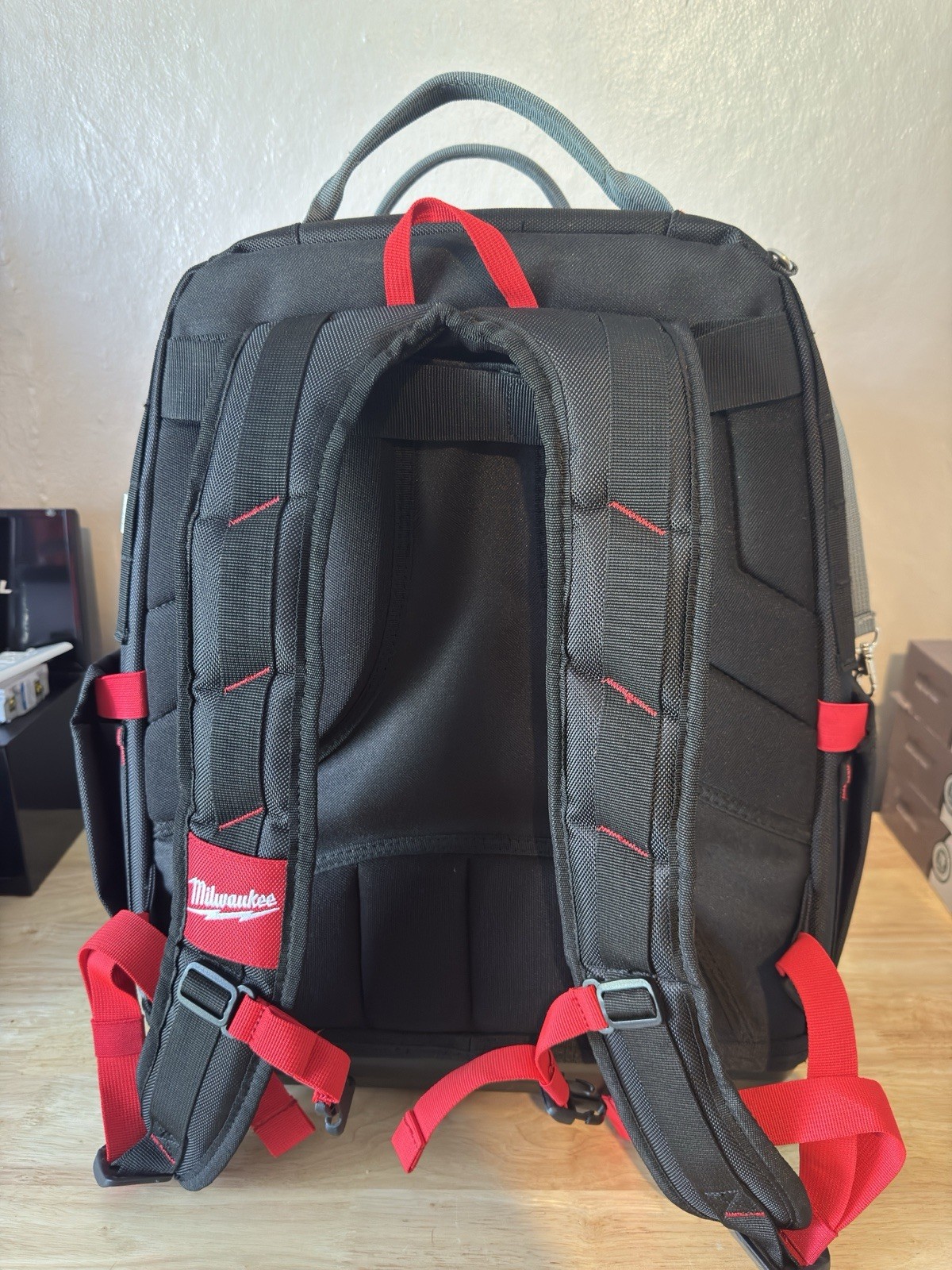 Milwaukee 48 Pocket Tear-Resistant Packout Modular Storage Backpack 48-22-8301