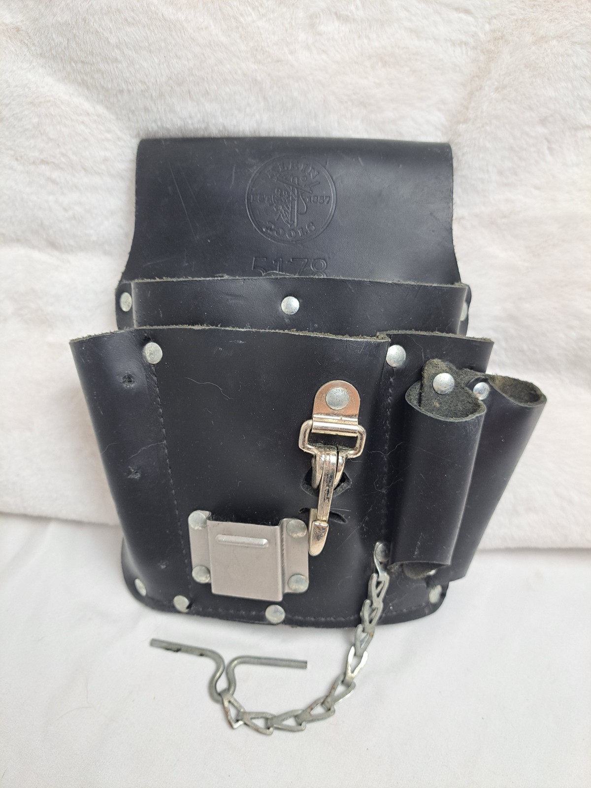 KLEIN TOOLS 5178 Black Leather Tool Pouchfor Belt With Chain Electricians Tool