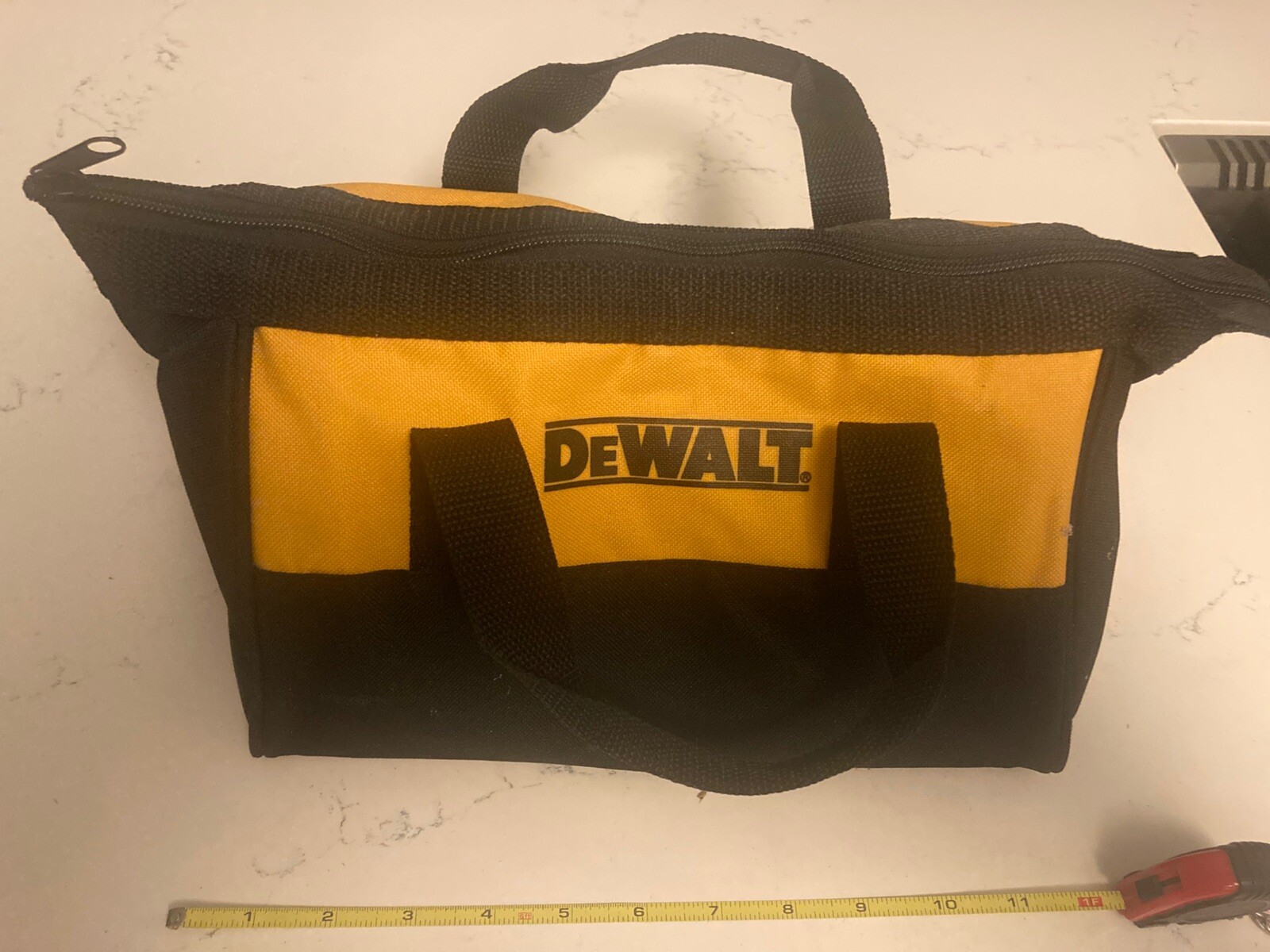 DEWALT POWER TOOL CONTRACTOR N261499 Tool Bag – Small