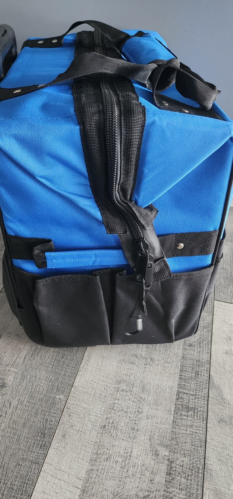 New Kobalt 17″x 14″ x 10″ Rolling Tool Bag with Handle