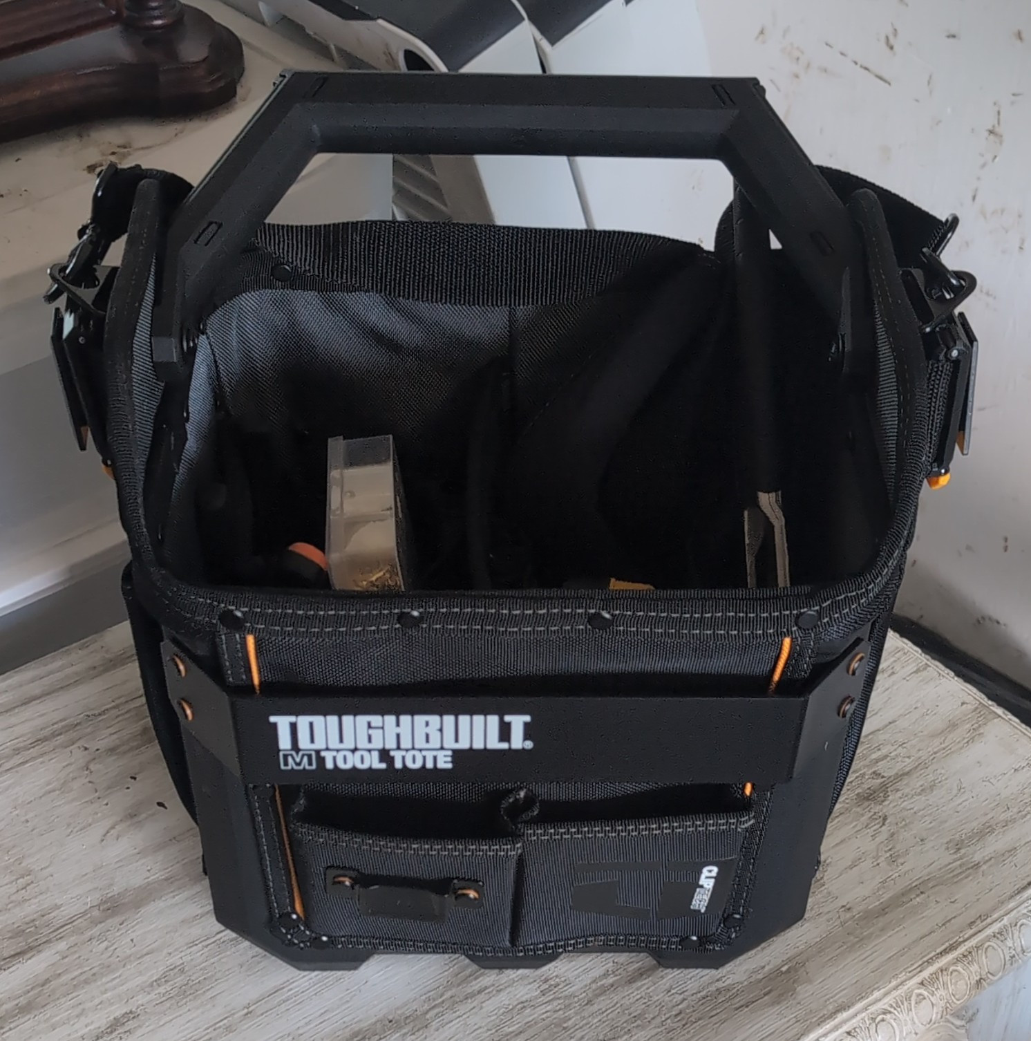 TOUGHBUILT M Tool Tote Size M w/ ClipTech Pouch & 3pc ClipTech Hubs Black/Orange