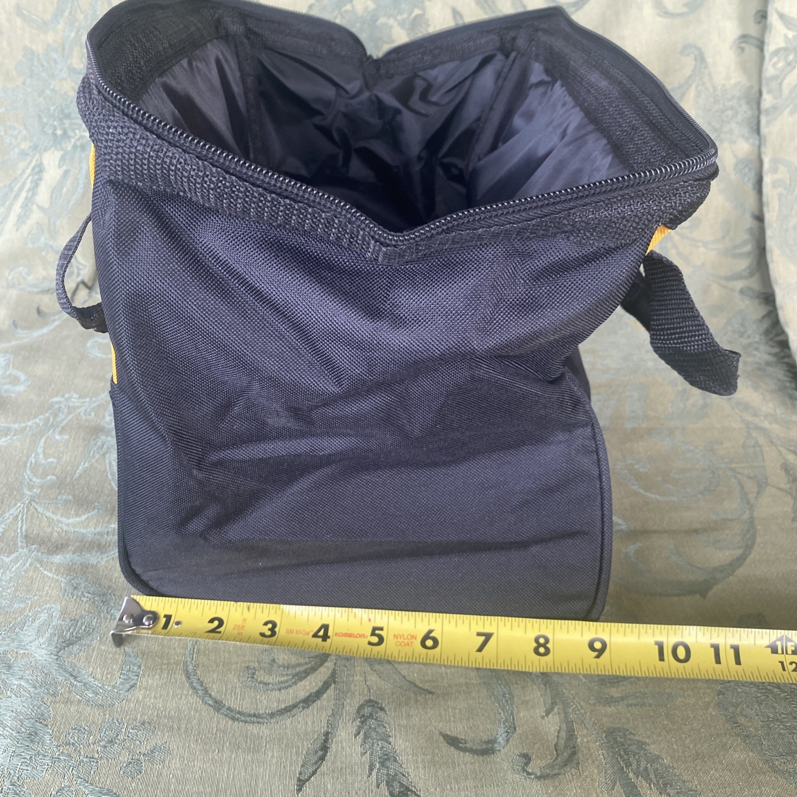 DeWalt 12.5” X 8.5” X 9” Tool Bag Canvas Enforced Bottom Zippered Top EUC