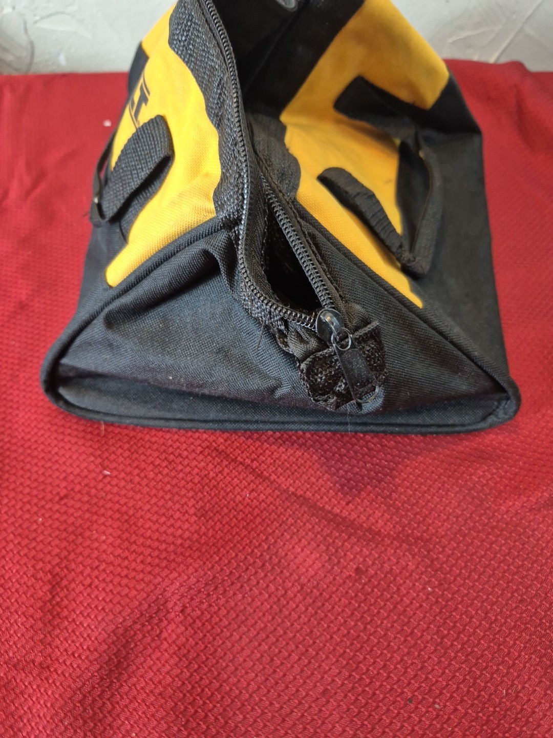 Dewalt Yellow And Black Zipper Bag