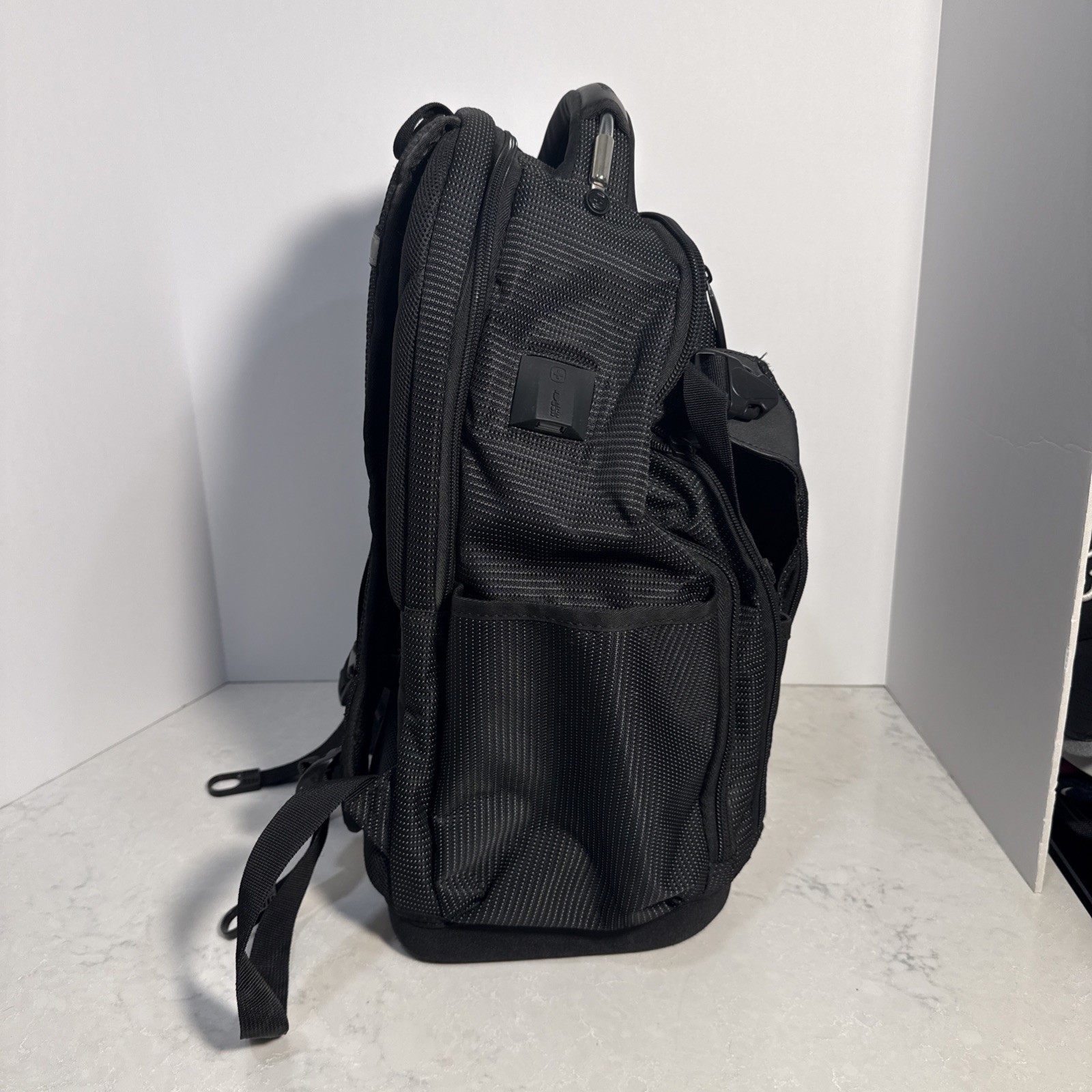 SWISSGEAR Work Pack Pro Tool Backpack Black EXCELLENT