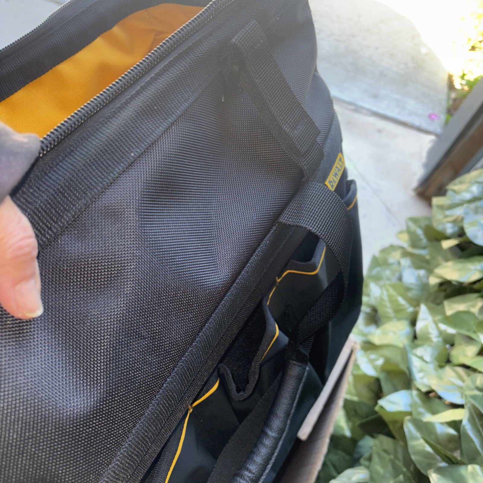 DEWALT Tool Bag, Water Resistant, Hard Bottom, 20 InchesProfessional Tool Tote (