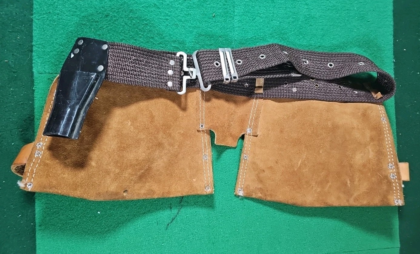 Nicholas Heavy Split Cowhide No. 490 Tool Belt / Made In USA / Carpenter’s Belt