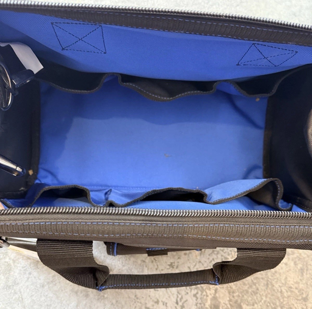 KOBALT 18″ Blue Black Polyester Zippered Cargo Bag 18 Pockets