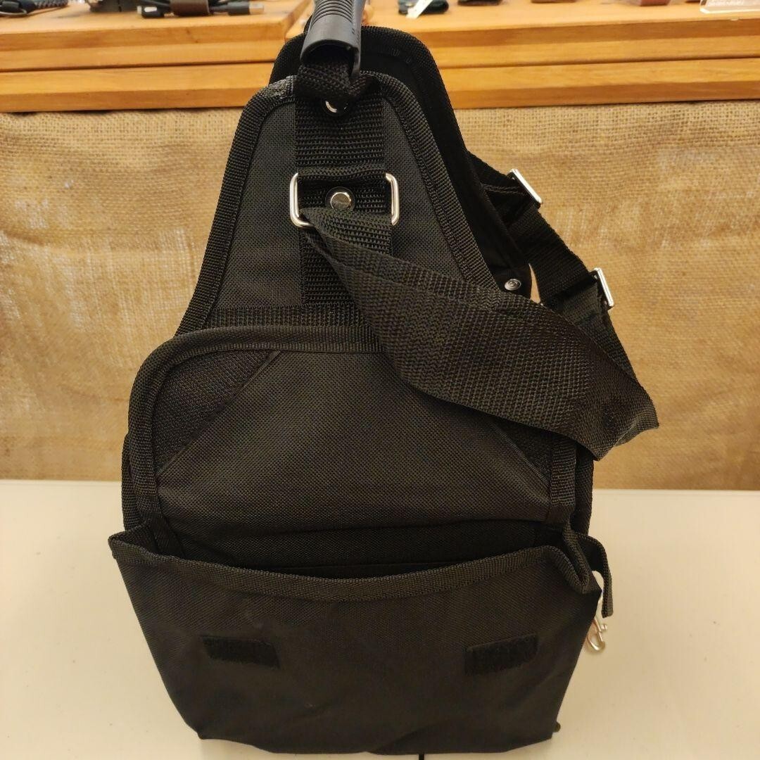 Snap-on TB1OMP3 compact tool bag with 12 exterior and 9 interior pockets RED New
