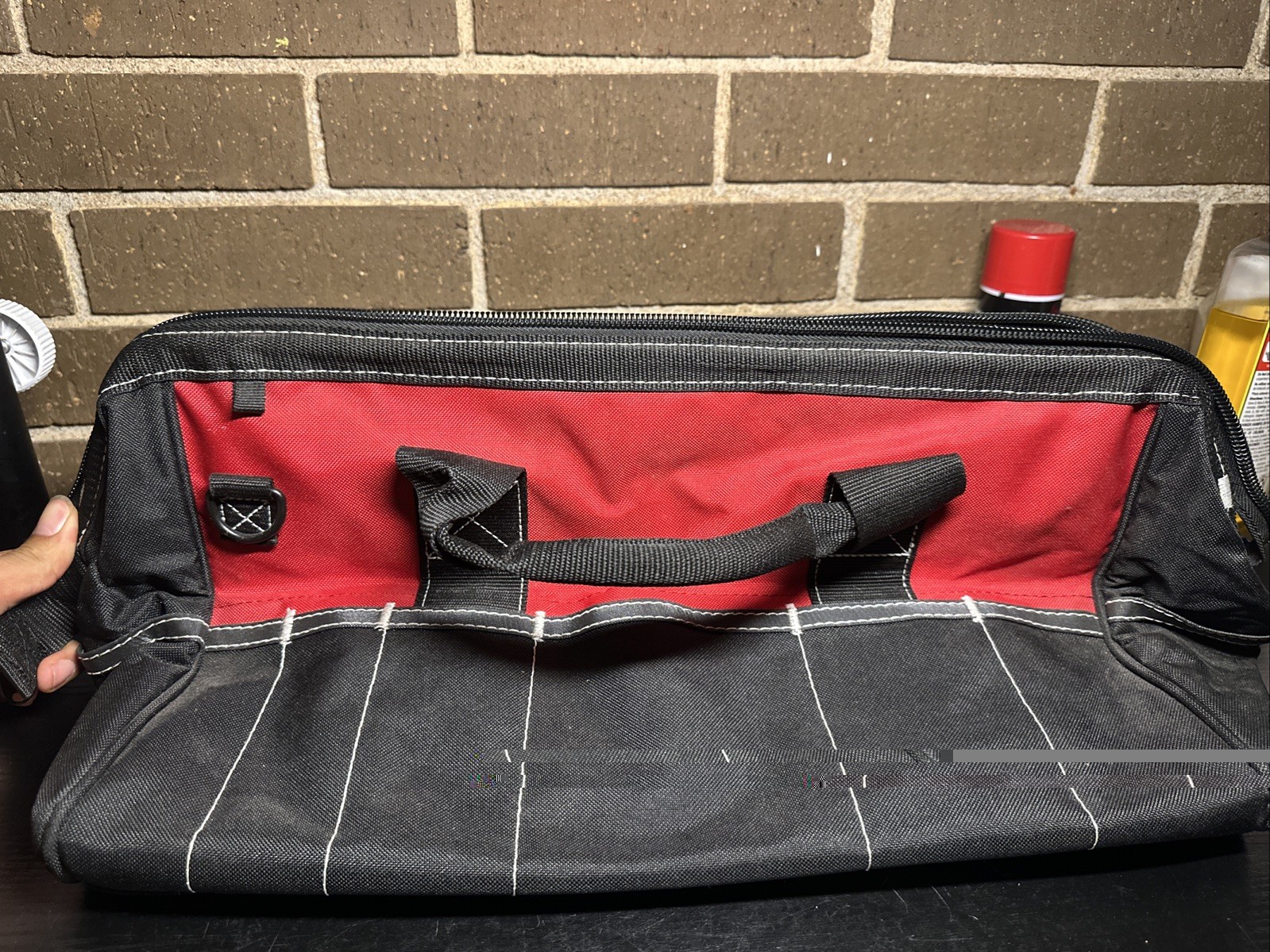 NEW Husky 18” Wide Mouth Zippered Water Resistant Tool Bag / 14 Pockets 258 028