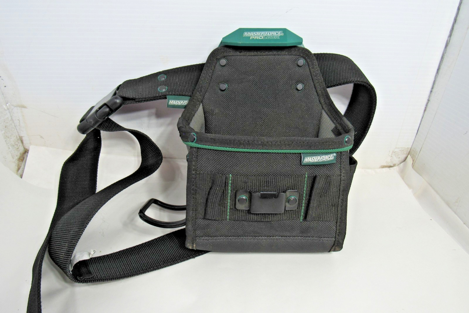Masterforce Pro Tool Belt Fastener Pouch Carpenter Nail Pouch Hammer Holder