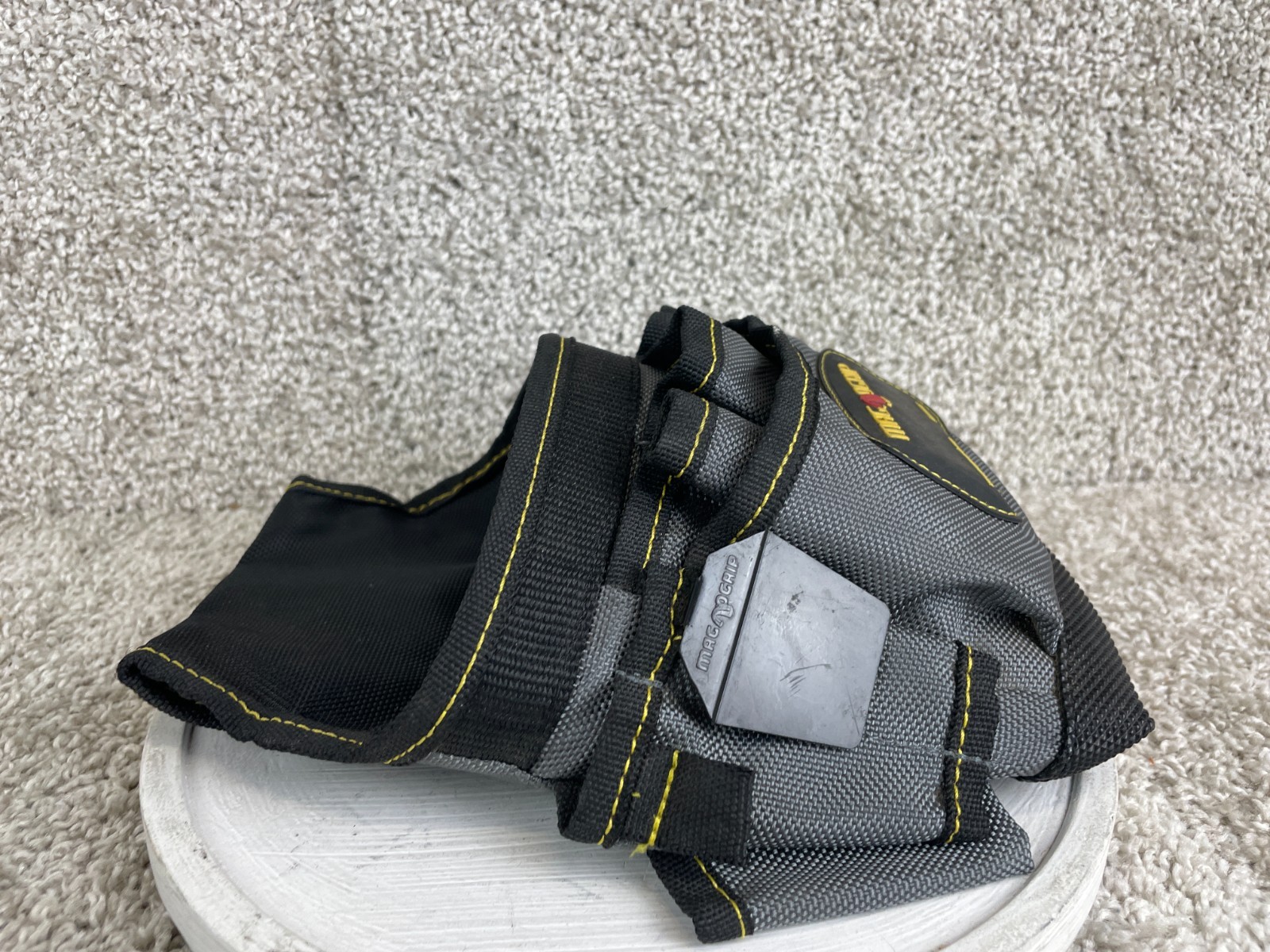 MagnoGrip 9 Pocket Magnetic Maintenance Tool Pouch Adjustable Belt Storage