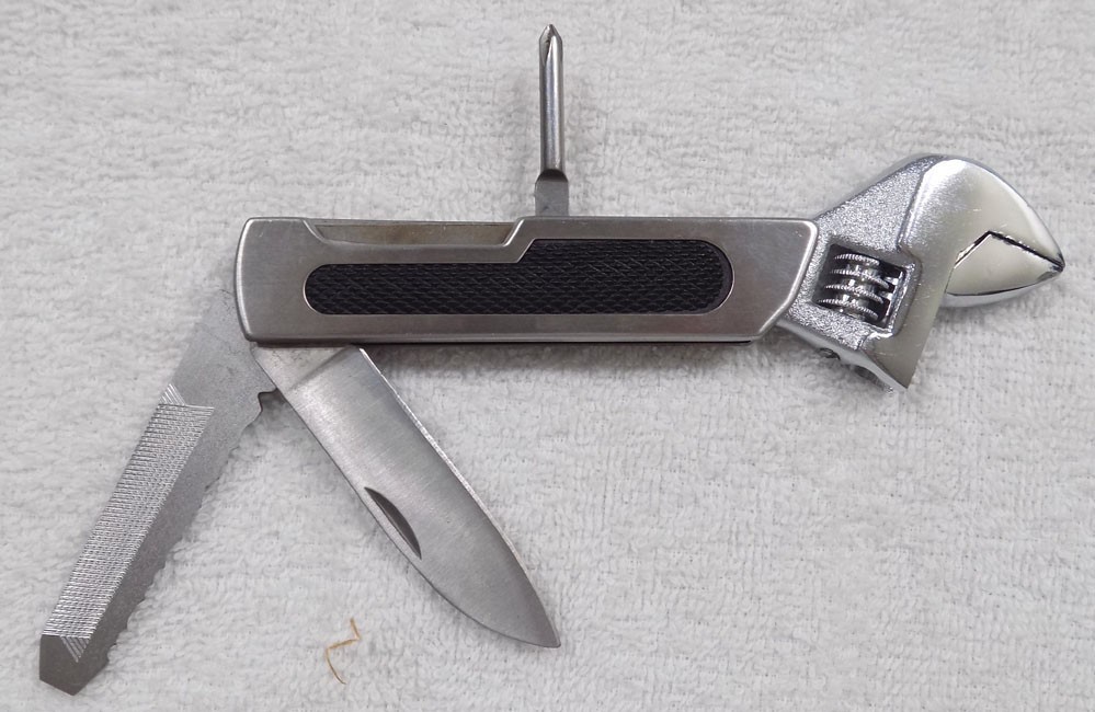 ALLIED MINI-TOOL BELT POUCH * MULTI-TOOL ADJUSTABLE WRENCH KNIFE LED FLASHLIGHT