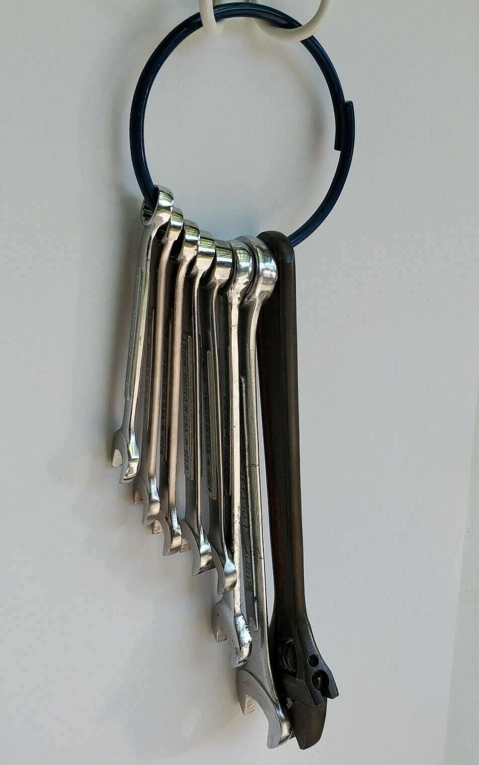 Wrench-ring The wrench organizer is heavy duty steel ring with multiple uses