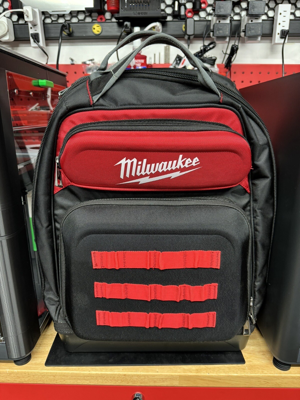 Milwaukee Tool 48-22-8201 Ultimate Jobsite Backpack
