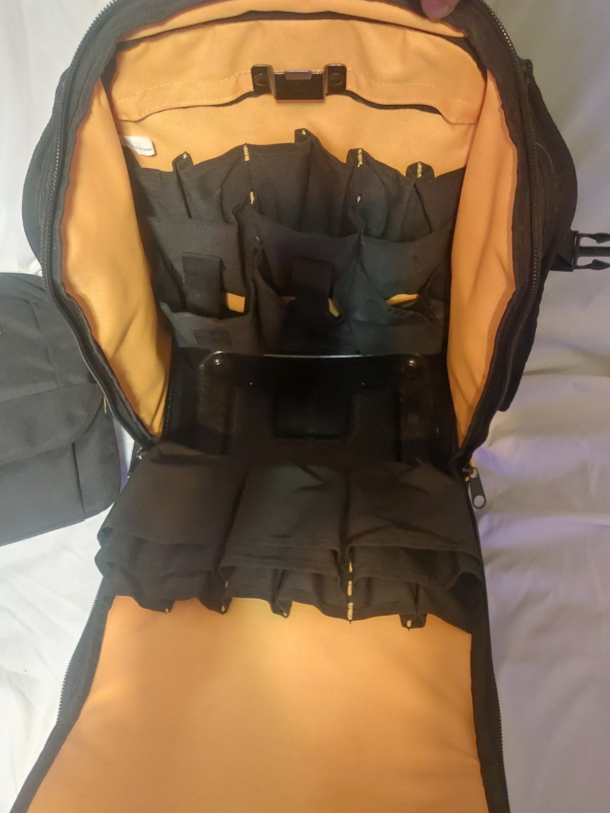 Veto Pro Pac TECH-XL and FLUKE Pack30.