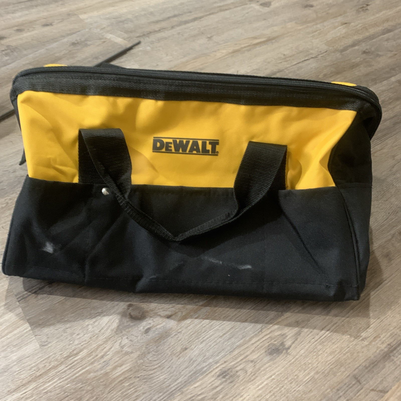DEWALT DCK019 Tool Bag
