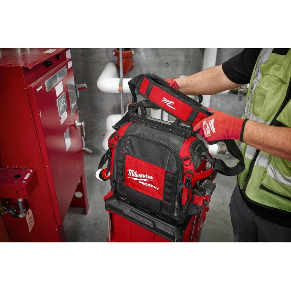 Milwaukee PACKOUT 15″ Structured Tool Bag – PROFESSIONAL HIGH QUALITY 48-22-8316