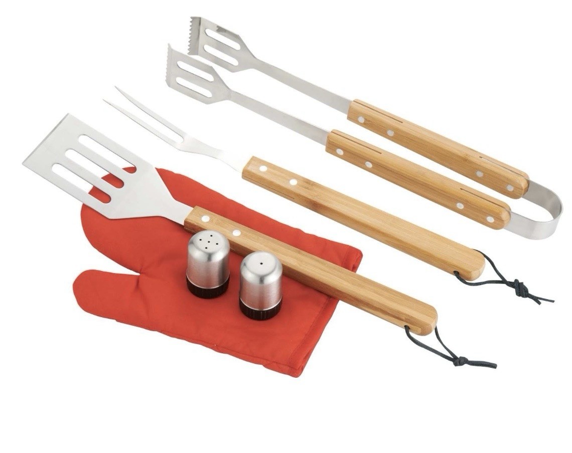 Leeds Grill set with carry pouch -Tongs Mitt Fork salt pepper shaker Camping NEW