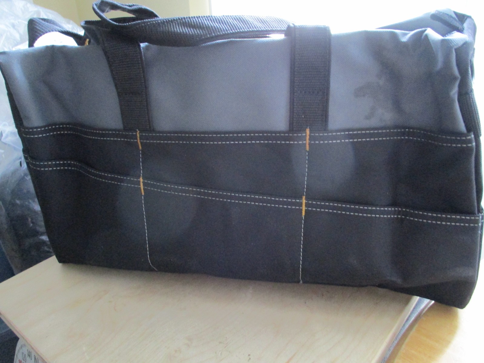 CLC PIT CREW 1113PC Extra Large 18″ Tool Tote Bag, 17-Pockets NEW WITH TAGS
