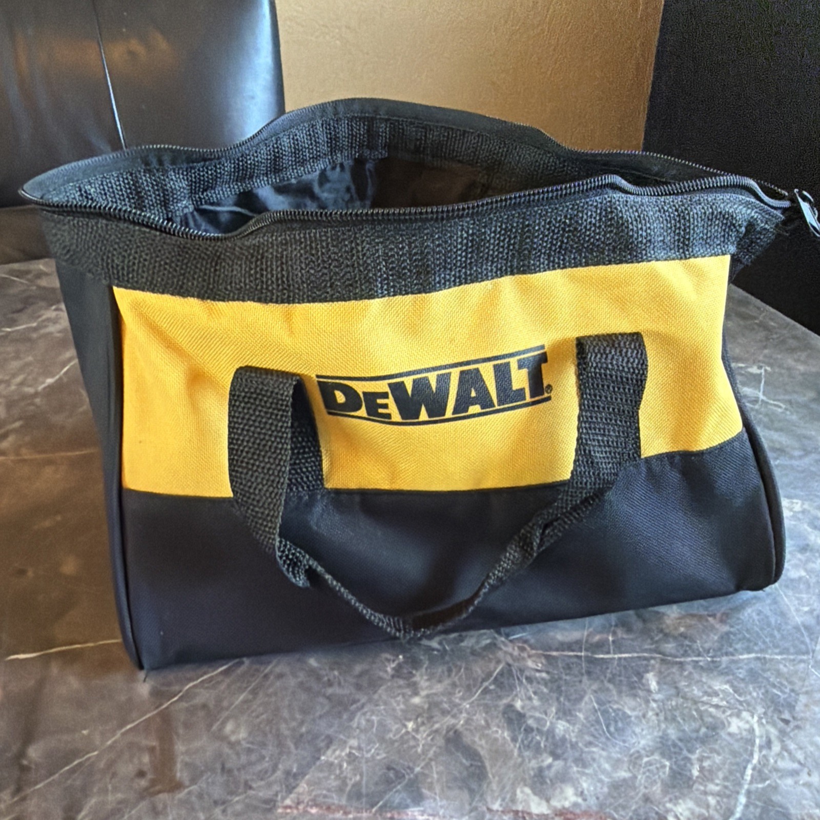 DEWALT (N294699) SMALL BAG