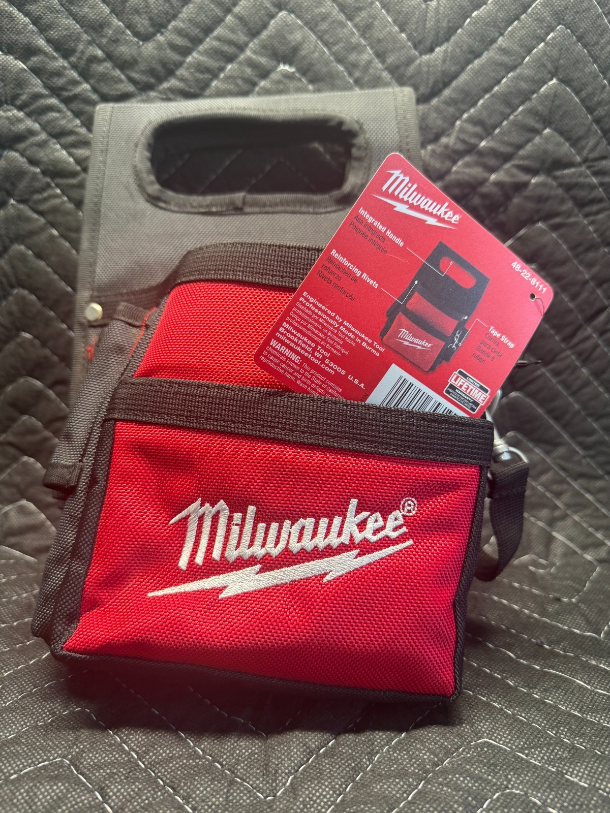 MILWUAKEE 48-22-8111 Compact Electrician’s Work Pouch