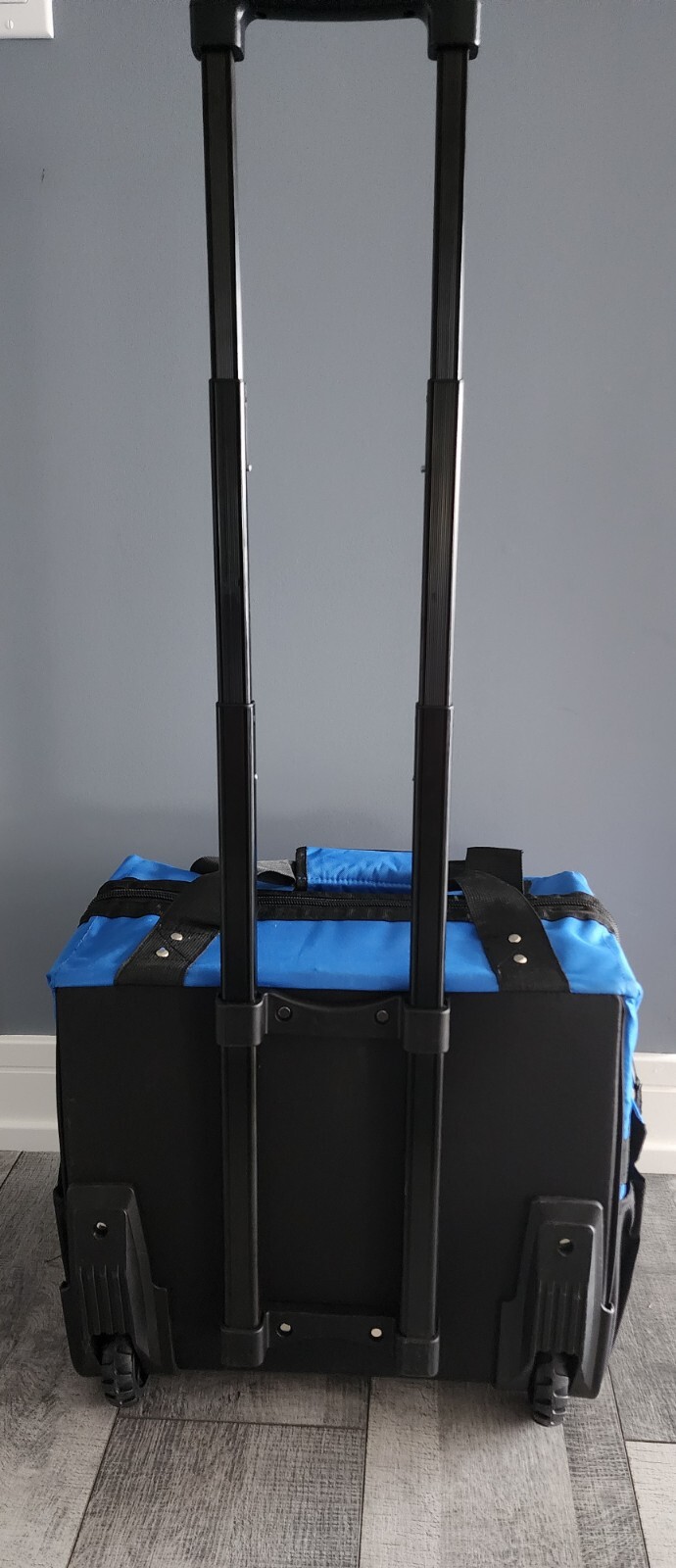 New Kobalt 17″x 14″ x 10″ Rolling Tool Bag with Handle