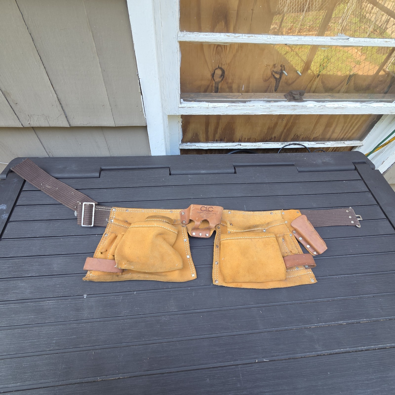 Carpenter LEATHER TOOL BELT/POUCH Custom Leathercraft CLC H427X