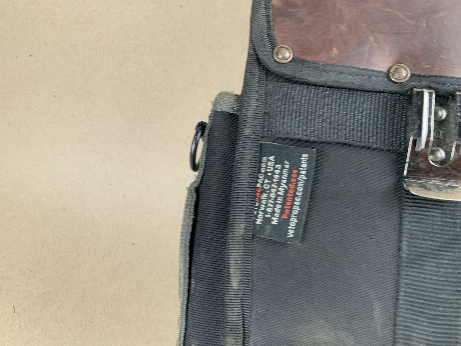 Veto Pro Pac TP5B Five Pocket Small Tool Pouch w/ Base