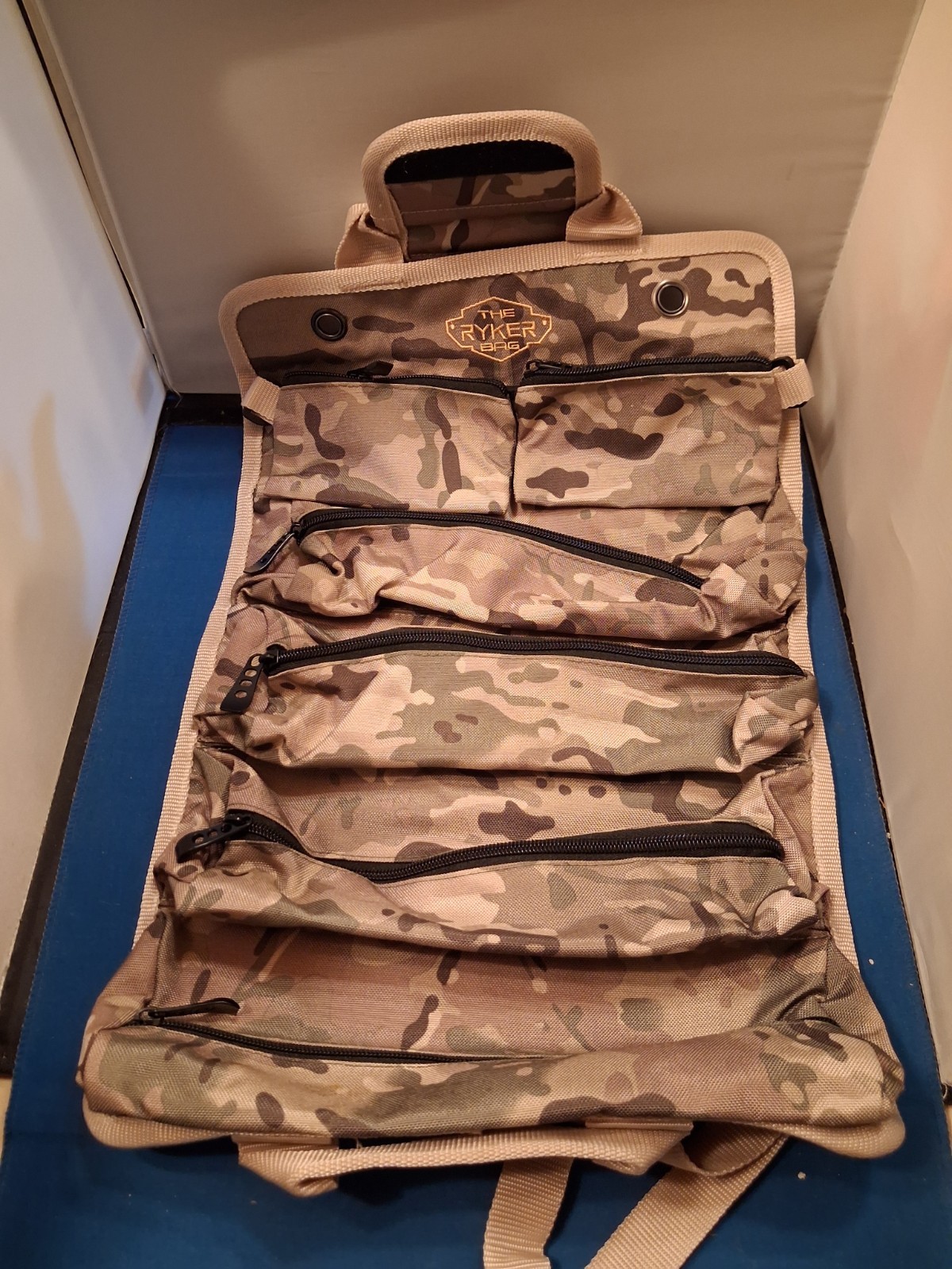 THE RYKER BAG HEAVY DUTY MECHANIC, ELECTRICIAN, ROLL UP TOOL ORGANIZER CAMOFLAGE