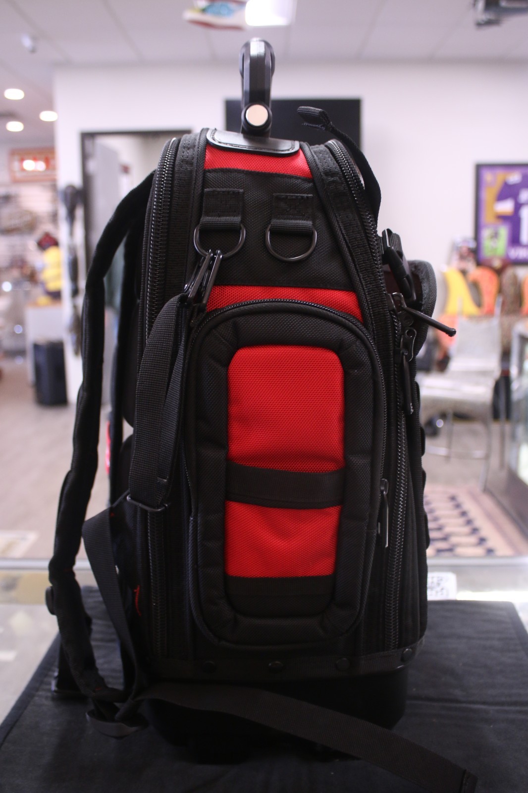 MILWAUKEE 48-22-8303 PACKOUT STRUCTURED BACKPACK