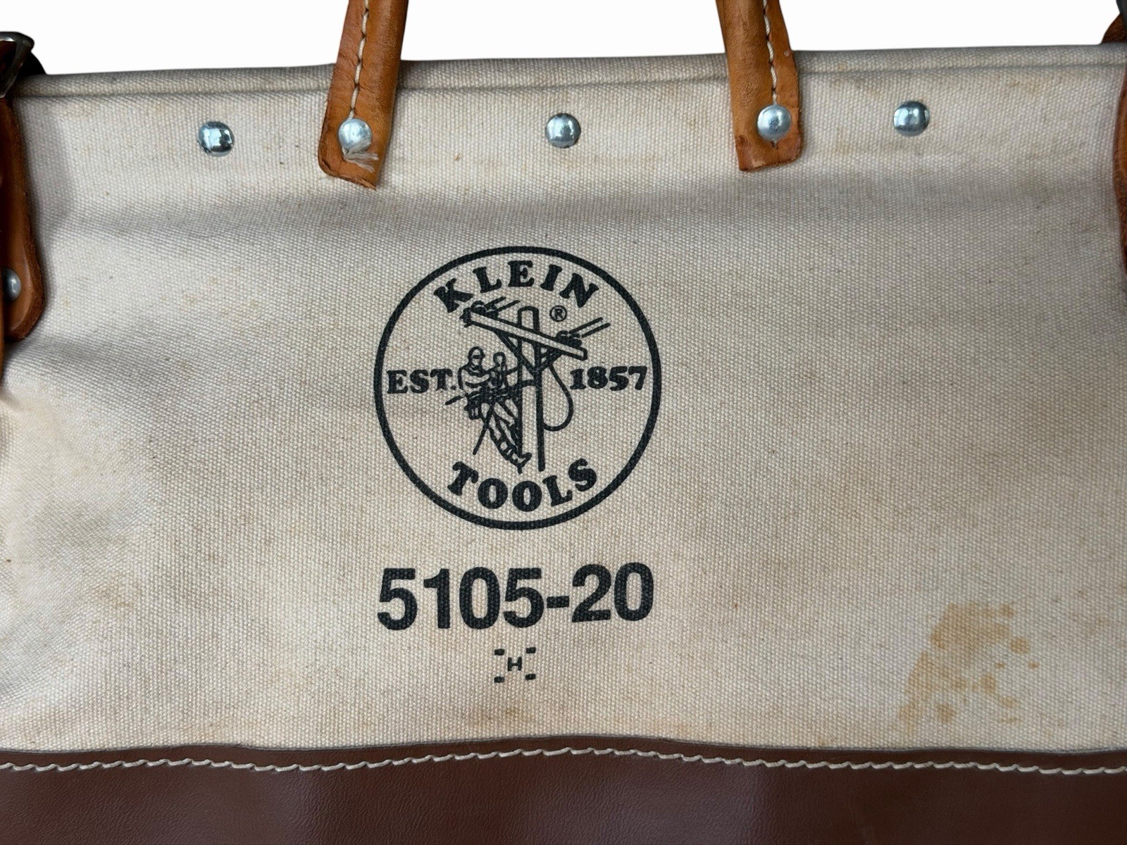 Klein Tools 5105-20 High-Bottom Canvas & Leather Heavy Duty Tool Bag, 20-Inch