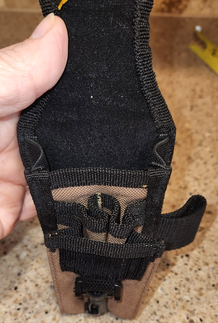 CLC Custom LeatherCraft 5-Pocket Cell Phone/Tool Holder Tan