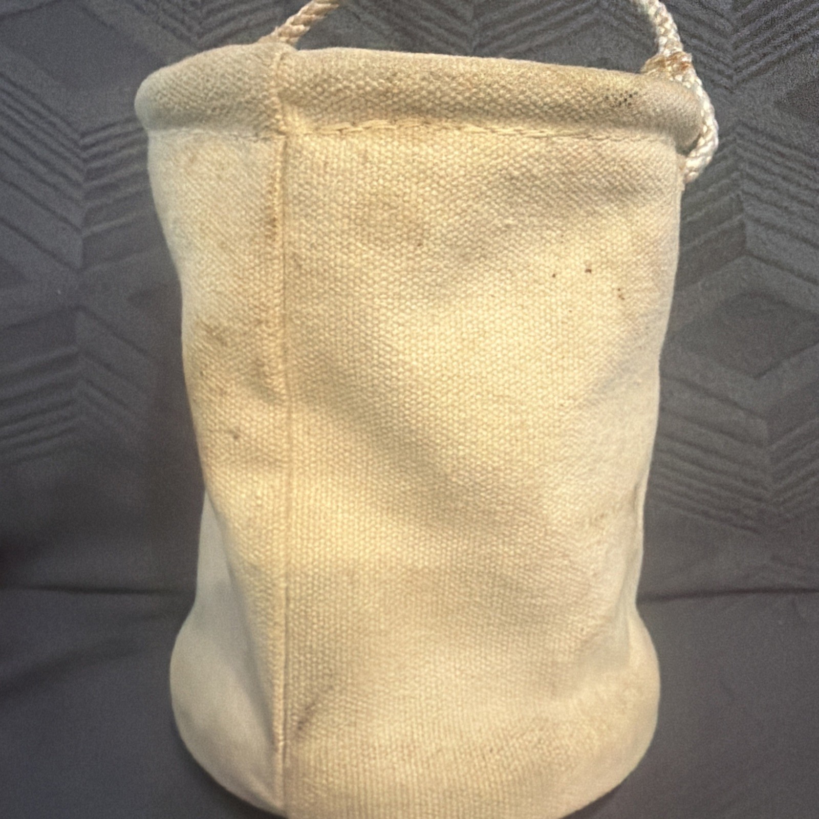 VINTAGE CANVAS LINEMAN TOOL BUCKET RUBBER BOTTOM ROPE HANDLE