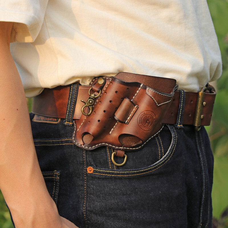 TOURBON 4-in-1 Camping Tools Sheath EDC Multitool Flashlight Pen Belt Holster