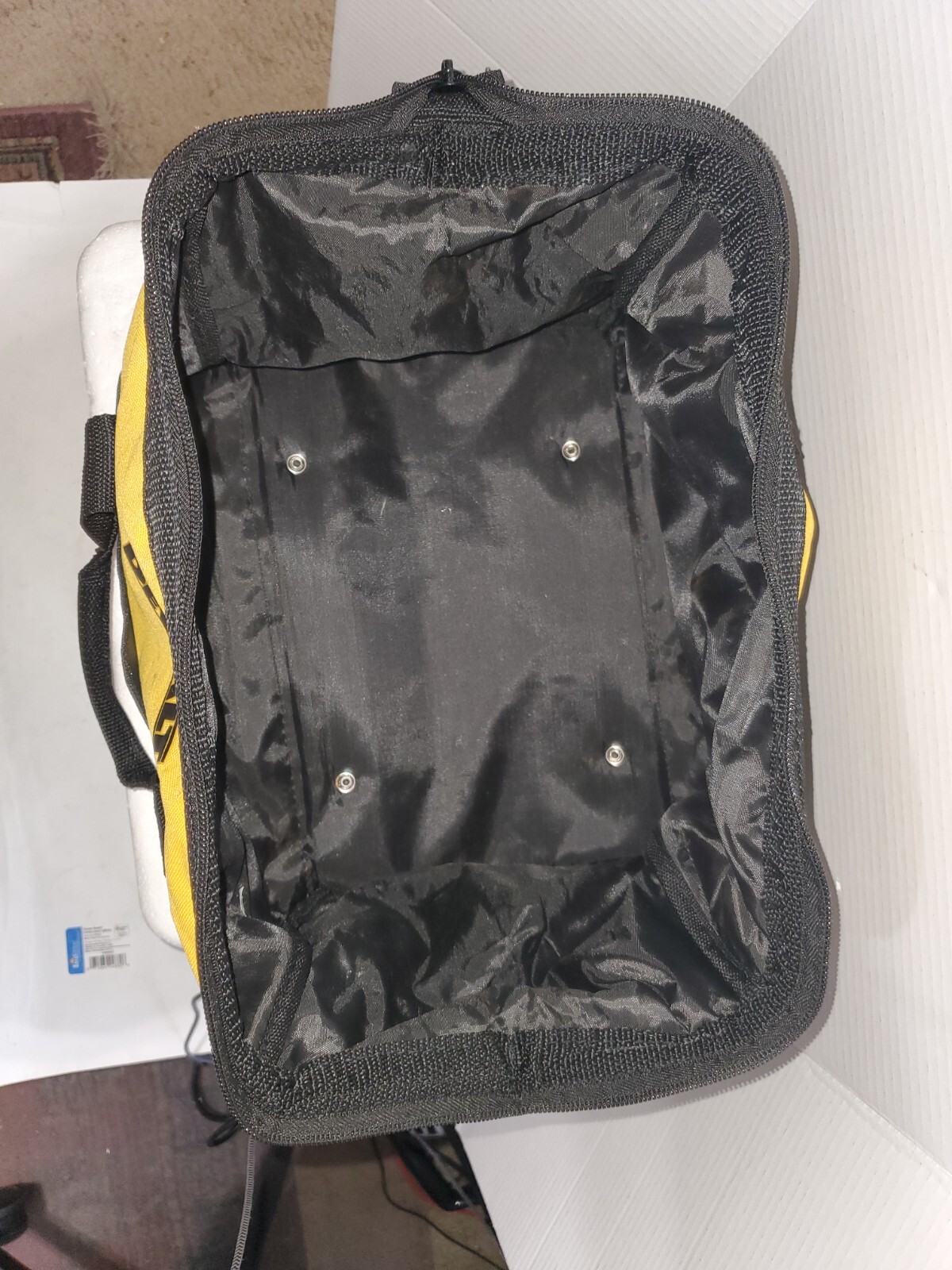 DEWALT Heavy Duty Nylon Small Tool Bag Tote Bag 12″ x 8″ x 7″ #N737420 USA 🇺🇸