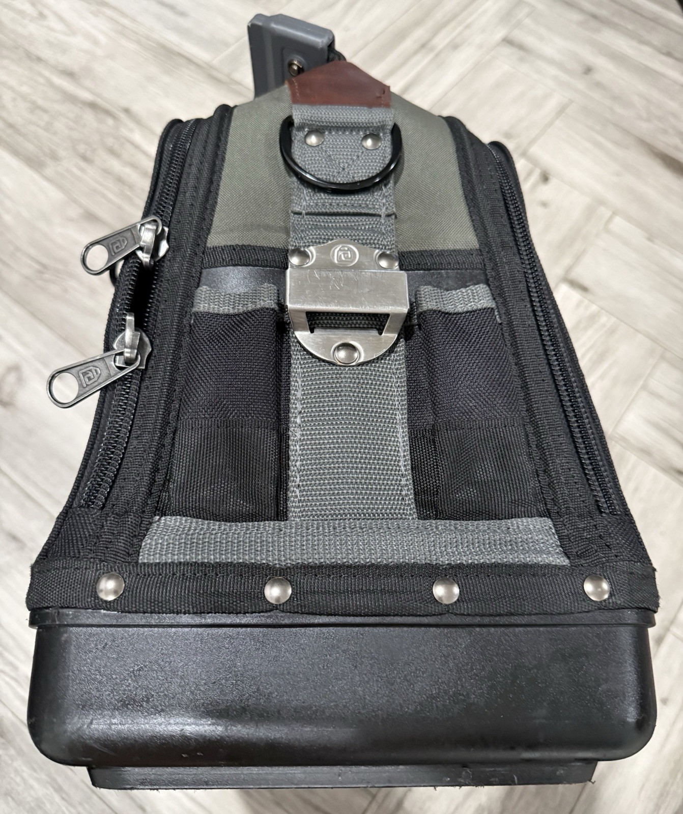 VETO PRO PAC TECH-XL Extra Large Closed Top Service Technician Tool Bag