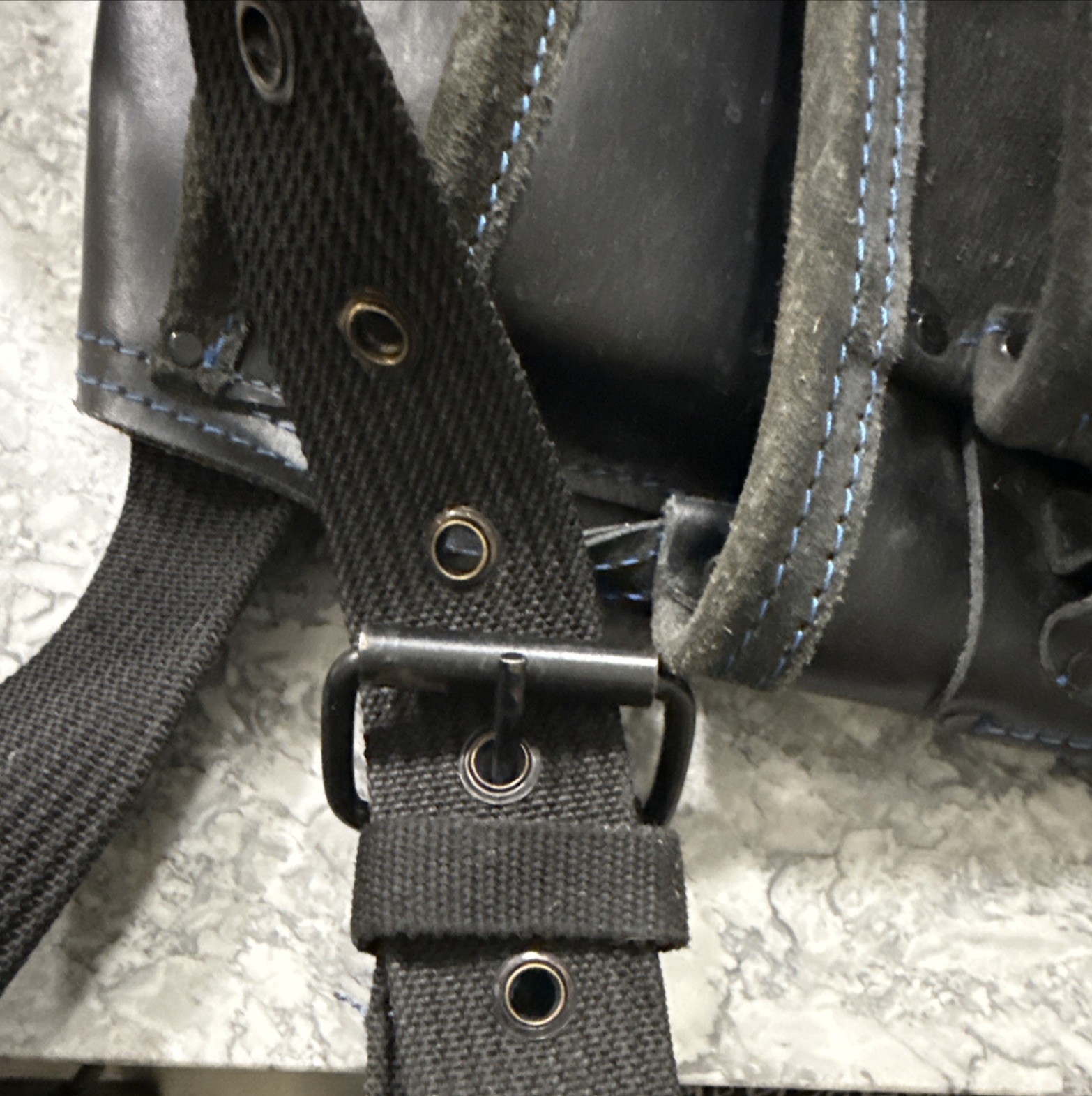 Kobalt Classic Leather Nail & Tool Utility Belt Bag / Pouch 10 Pockets KB6923