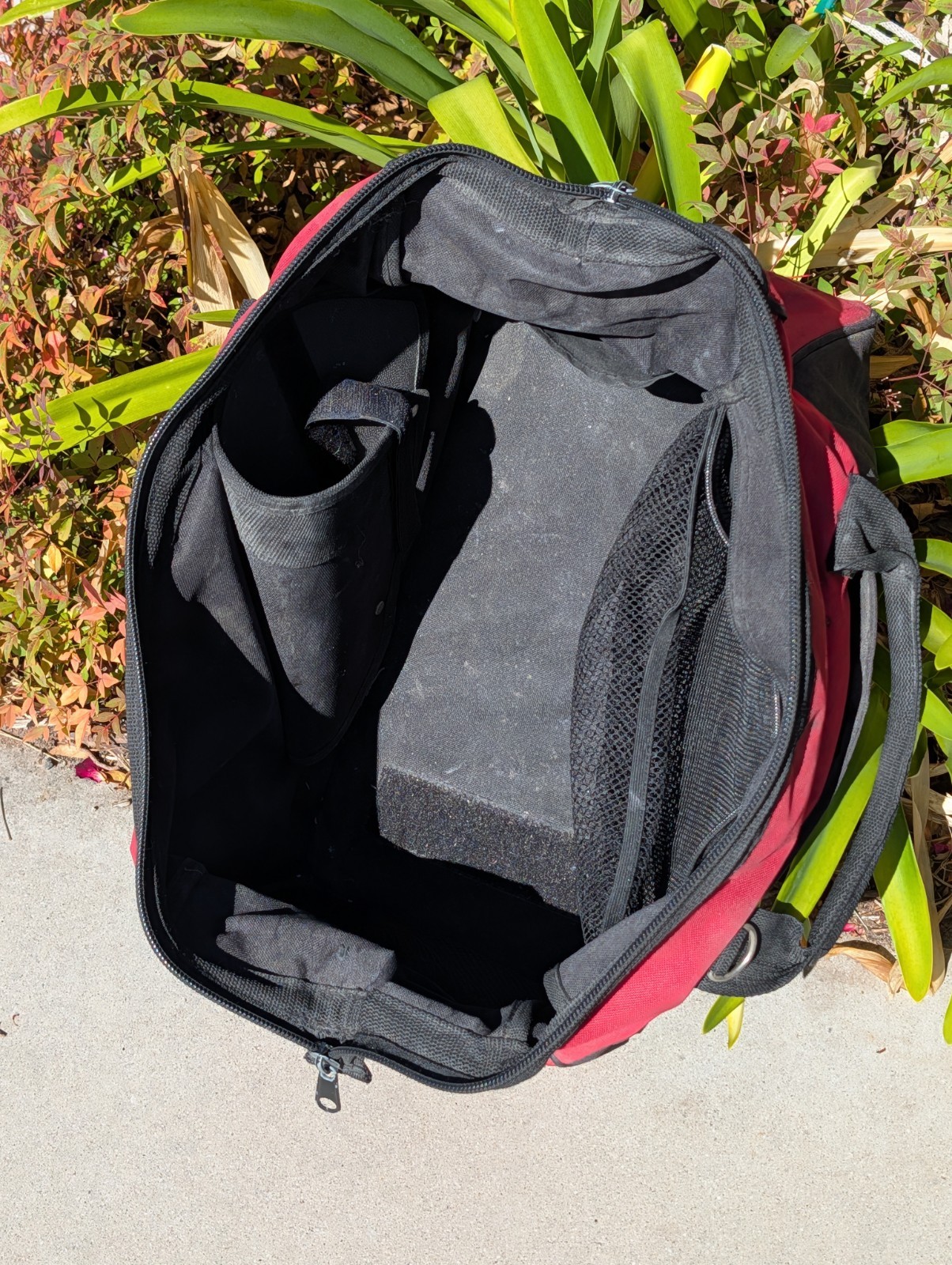 Snap On Tools Large Tool Bag/ Tote Bag/ Organizer Bag/ 18”x9”x12”