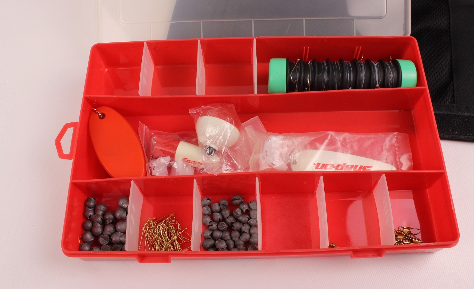 Snap On Large Canvas Fishing Tackle Organizer 15”x9”x12” W/Branded Lures