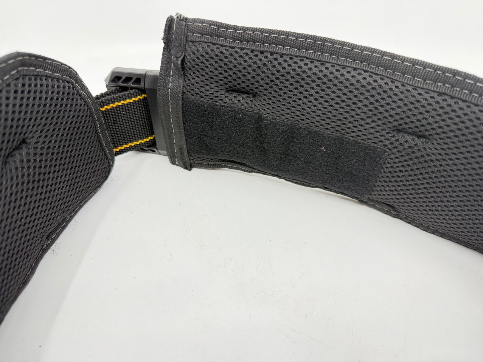NEW ToughBuilt ClipTech Pro Padded Belt Heavy-Duty Buckle & Belt Adjustable