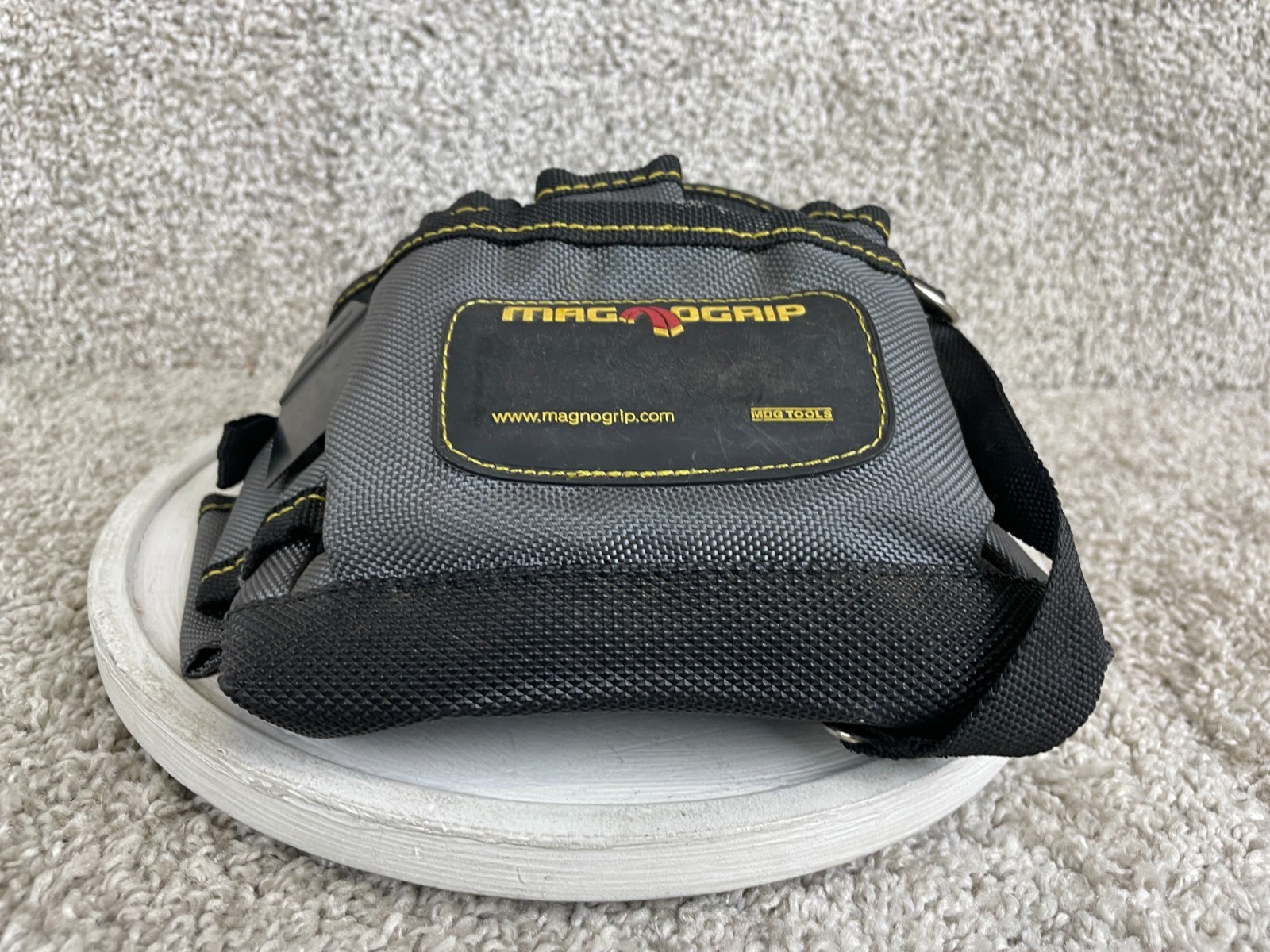 MagnoGrip 9 Pocket Magnetic Maintenance Tool Pouch Adjustable Belt Storage