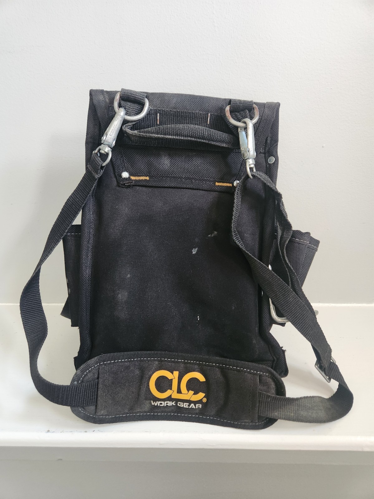 CLC Custom Leathercraft 5508 Professional Electricians Tool Pouch 20 Pocket