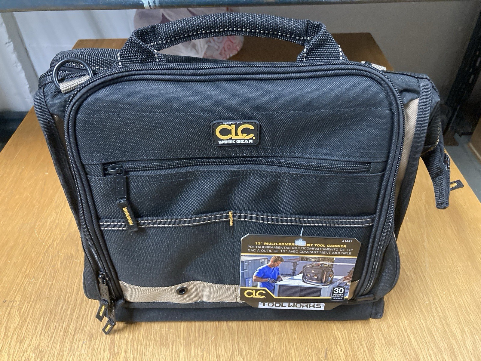 CLC Custom Leathercraft 1537 Multi-Compartment Tool Carrier, 30 Pockets, 13 Inch